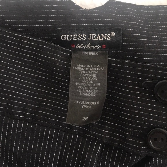 Guess shorts - Picture 2 of 3